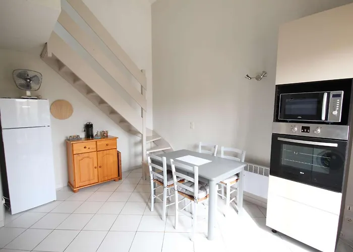 Villa Plein Sud Semi Climatisee- 4 Couchages, En Les Ondines Avec Piscine Commune, 500 M De La Lrond28